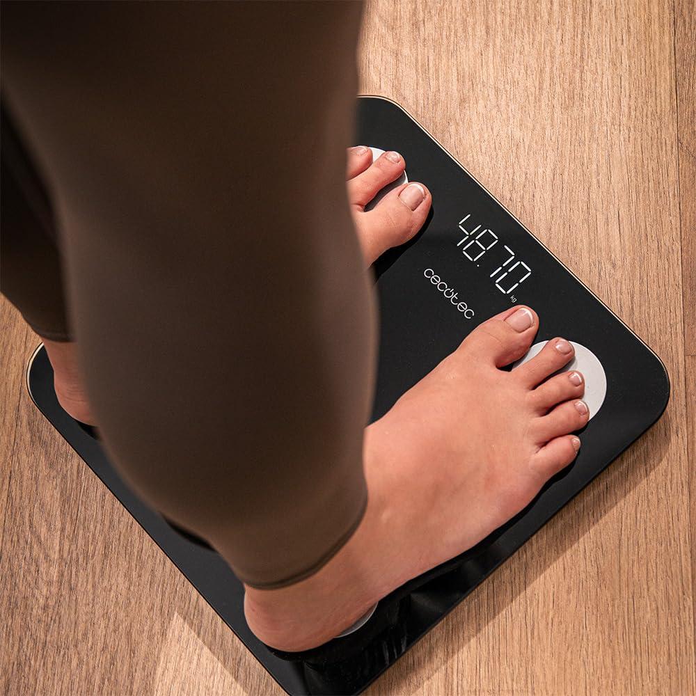 image:imageCecotec Mtre Ruban Numrique avec Bluetooth cran LED et APP Surface Precision Body Surveillez vos Mesures Corporelles Synchronisation Facile avec votre Smartphone Fonction de PersonnalisationPrecision Smart